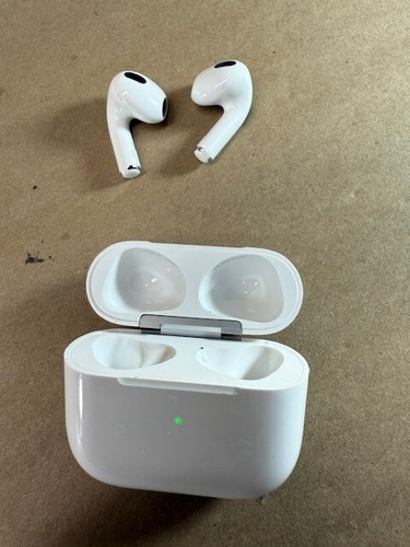 Apple AirPods (3rd Generation) Wireless Ear Buds, Bluetooth Headphones MPNY3LL/A - Picture 5 of 6