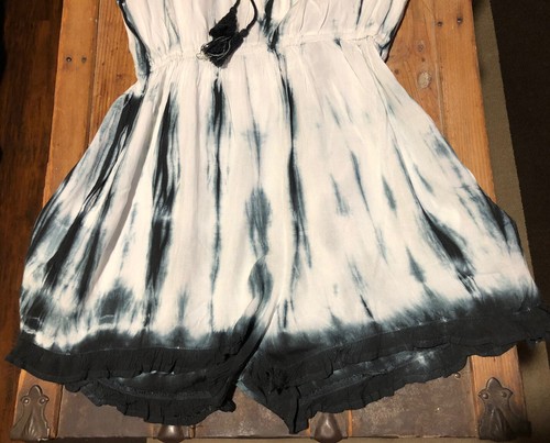 EXIST Batik Strampler/Pullover Shorts Strand Abdeckung ~ schwarz & weiß ~ Medium ~ Neu mit Etikett - Bild 6 von 6