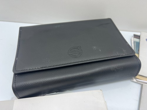Volvo V40 2014 Service Book Owner Manual Handlet Genuine - Picture 4 of 5