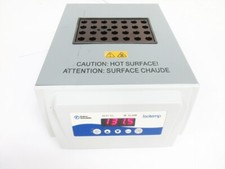 FISHER SCIENTIFIC 88860021 ISOTEMP DRYBLOCK WITH 88860103 BLOCK 28 WELL 1.5 mL
