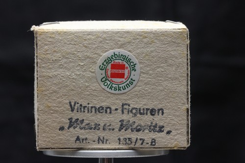 alte Vitrinen Figuren Max und Moritz Erzgebirge Spielzeug Seiffen DDR - Bild 8 von 9