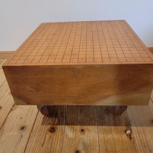 Japanese Wooden Go-Board Goban with Black & Clams Go-Stone 45.6×42.3×H26.5cm F/S - Picture 5 of 19