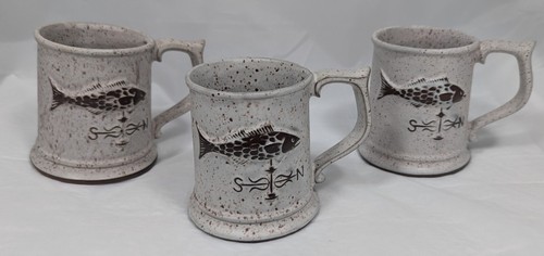 Goss Onion River Vermont Pottery Fish Weathervane Tankard Mug White Speckled x3 - Picture 2 of 11