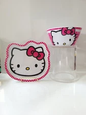 Hello kitty Zak! Plate and bowl
