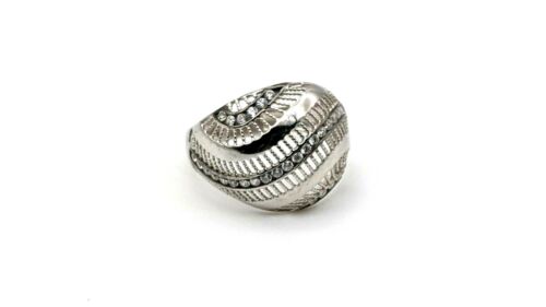 White Topaz Handmade Women's 925 Sterling Silver Ring Size 7 - Picture 3 of 6