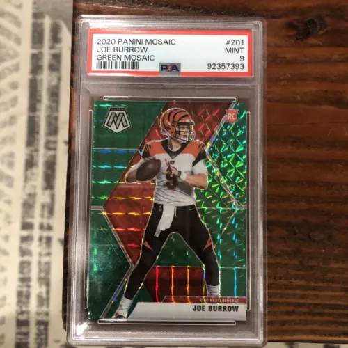 2020 Panini Mosaic - Rookies Mosaic Green Prizm #201 Joe Burrow (RC)