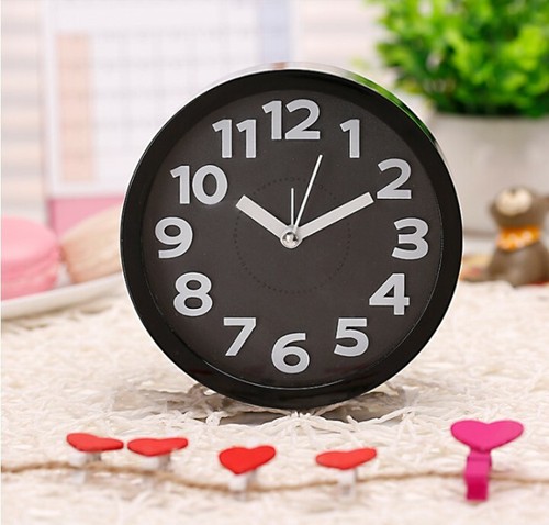 Low Noise Alarm Clock Quiet Clocks Battery Bedside Desk Analogue Silent Clock - Picture 8 of 12