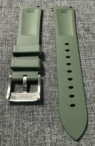 Premium FKM Rubber Sports Watch Strap Matte Deep Green 20/22mm Hinge Design - Picture 7 of 8