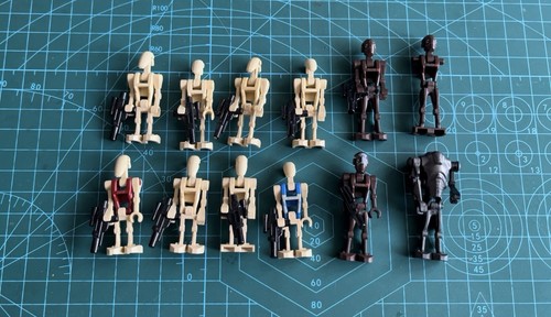 12 x STAR WARS LEGO MINIFIGS BATTLE DROID ARMY BUILDER SQUADRON ASSASSIN - Picture 2 of 8