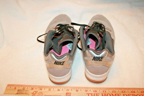 Chaussures de course Nike AIR MAX femme pointure 9,5 US - Photo 2/5