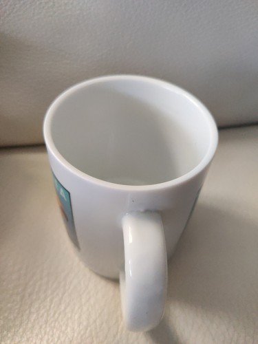 Starbucks New Guinea Coffee Tea Mug Cup Toucan Bird 12 oz. White HAS FLAW - Picture 7 of 7