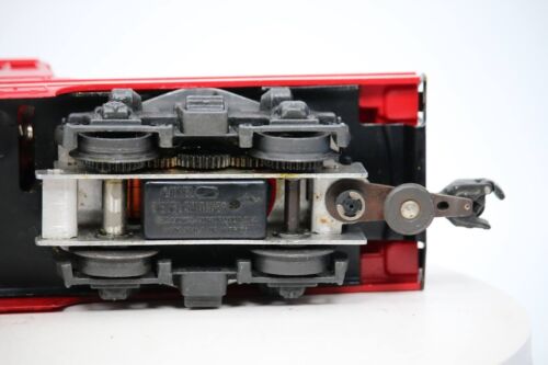 Lionel Postwar LV GE 44-Ton Switcher, 627, O Gauge Red Vintage 1:48 Scale - Picture 8 of 8