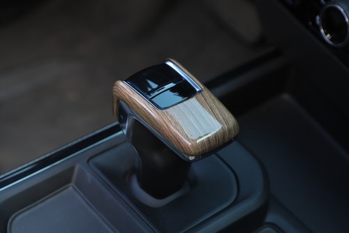 Wood Grain Gear Shift Knob Head Decor Cover Trim For Chevy Silverado 2022-2024 - Picture 7 of 11