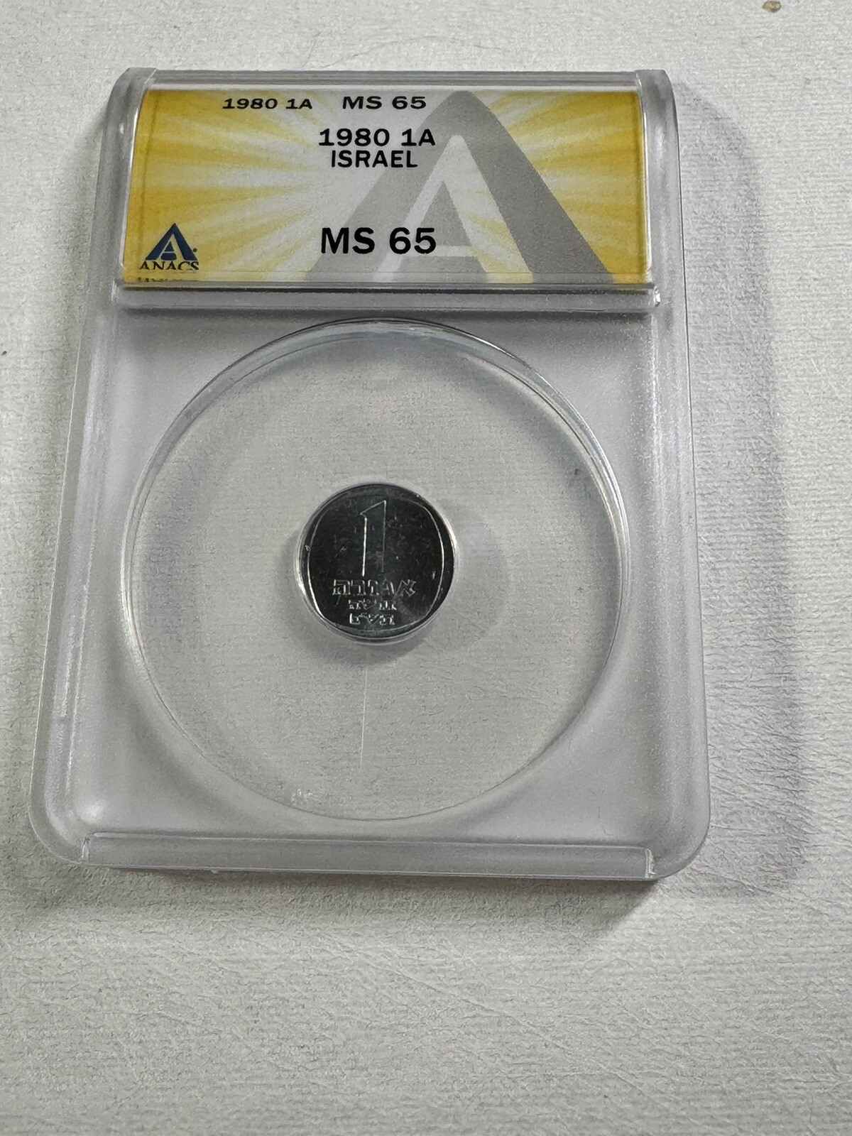 Foto 2 di 4