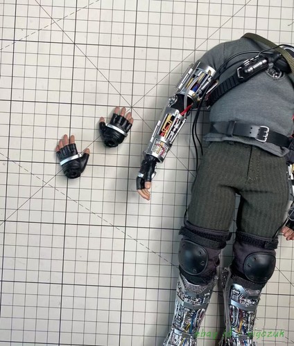 Hottoys HT 1/6 Iron Man Tony 1.0 Upgrade Edition Body Accessories Model Figure - Picture 2 of 3