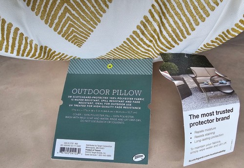 Threshold 17.5"x17.5" Outdoor Pillow, Water Resistant, All Polyester, Gold Geo - Picture 3 of 5