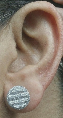 DEAL! 0.90CTW NATURAL ROUND BAGUETTES DIAMOND CLUSTER STUD EARRINGS 11.6MM - Picture 5 of 6