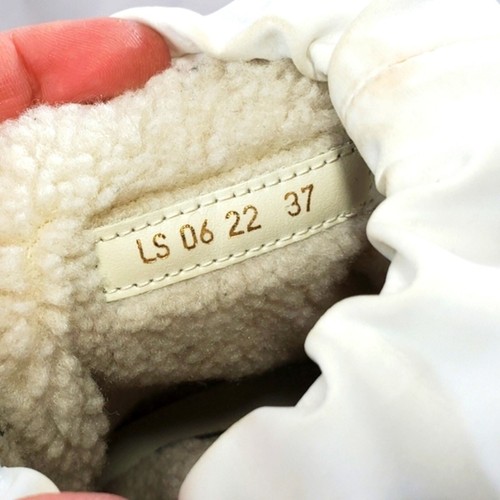 NUEVO CON ETIQUETAS $990 Botas Dior blancas al tobillo acolchadas de nailon y piel de oveja talla 37 (7) - Imagen 8 de 14