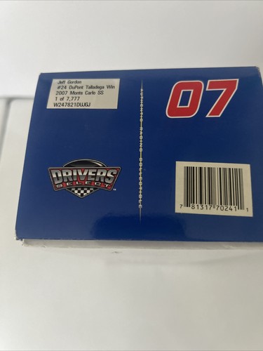 Jeff Gordon #24 DuPont Talladega Win 2007 Monte Carlo SS 1of7,777 - used diecast - Picture 14 of 15
