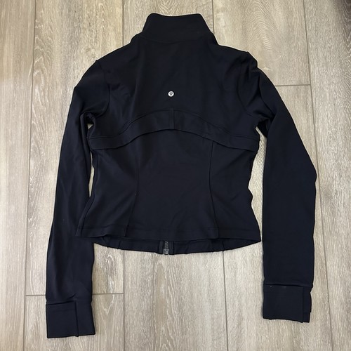 Women’s Lululemon Define Jacket - Picture 2 of 2