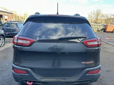 Used Deck Lid fits: 2015 Jeep Cherokee w/rear view camera privacy tint glass Gra