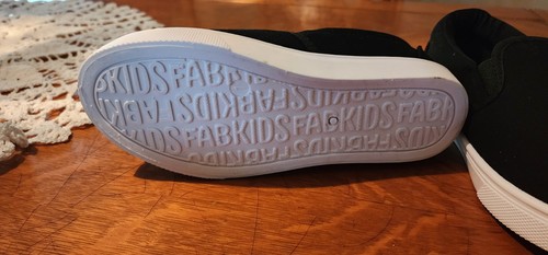 Fabkids Shoes - Picture 3 of 4
