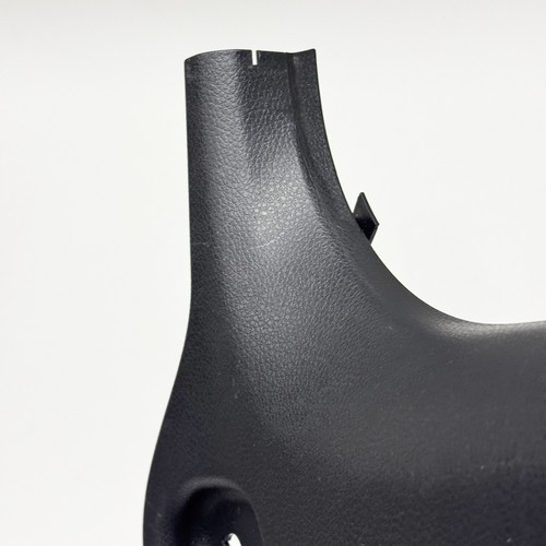 X156 MERCEDES 2018 GLA250 LEFT SIDE LOWER B PILLAR COVER TRIM PANEL OEM - Picture 13 of 15