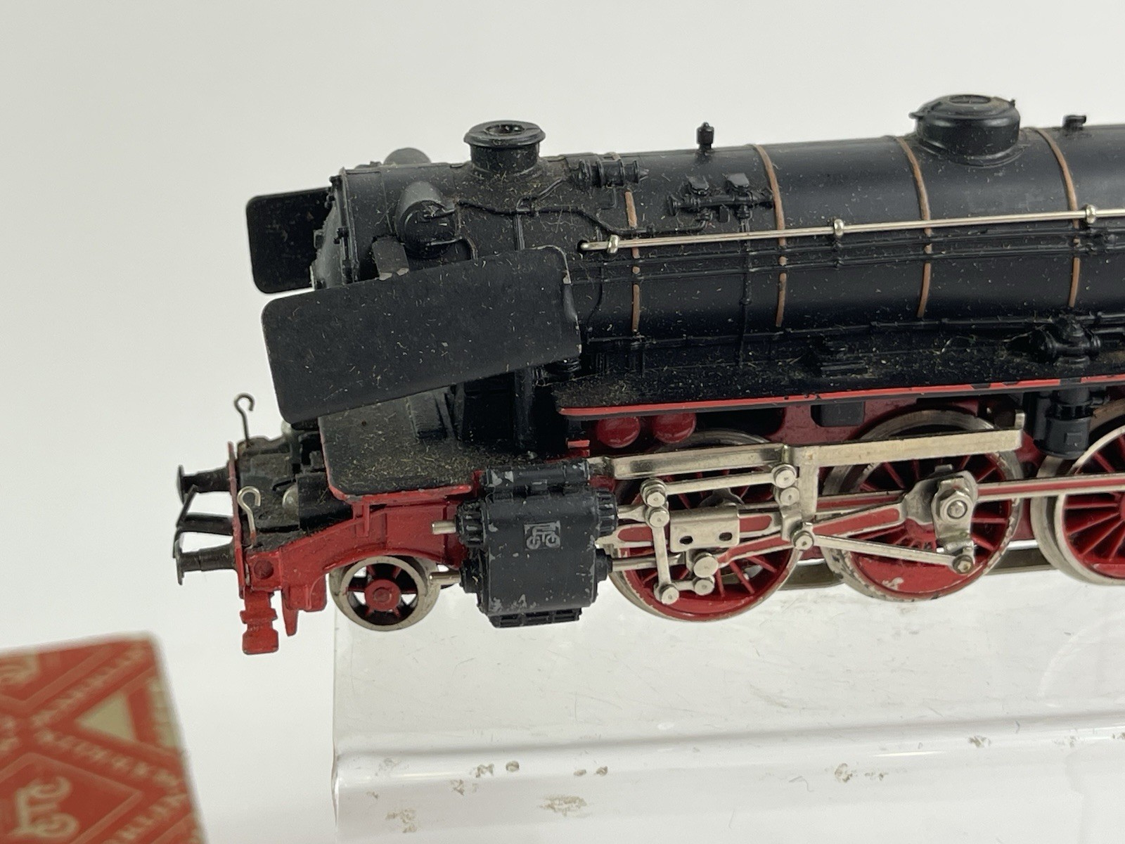 Picture 11 of 24