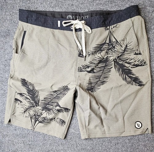 Boardshorts Vuori para hombre talla 33 verde palmeras 8" entrepierna 4 vías elástico  - Imagen 1 de 7