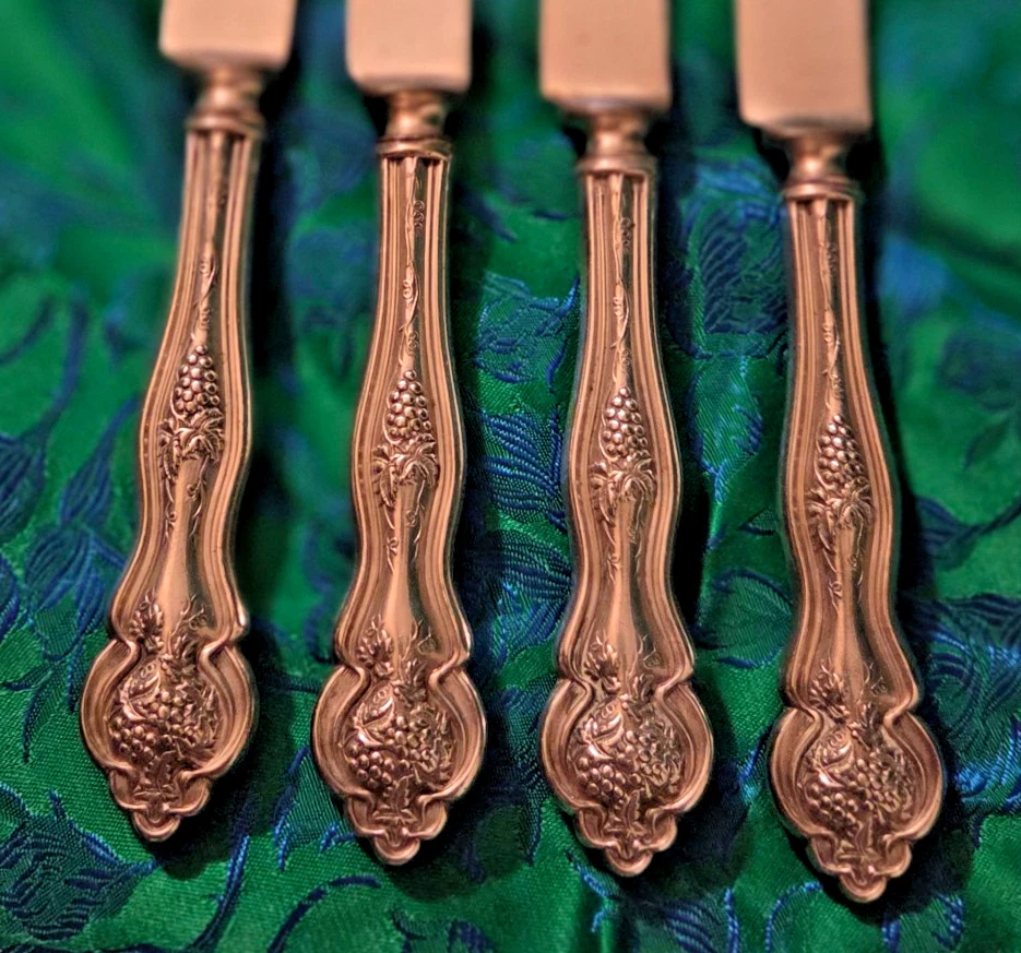 Набор из 4 антикварных посеребренных обеденных ножей JC Humes виноград, виноградник, Concord 1906 - Изображение 2 из 3