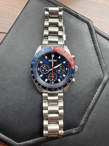 Seiko SSC913 Prospex Speedtimer Solar Pepsi Chronograph Watch V192-0AH0 RARE!!!