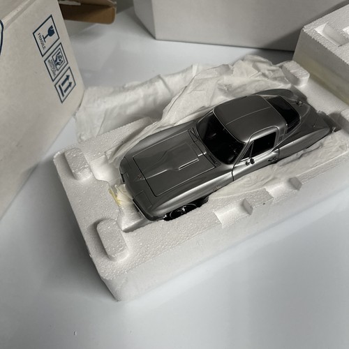 Very RARE Franklin Mint 1965 Corvette Stingray Fiberglass Coupe Limited Edition - Picture 2 of 21