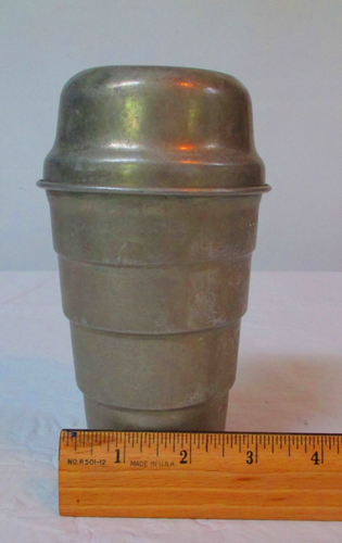 2 Vintage Aluminum Mixer/Shaker/ Smoothie Gravy Maker with Lid 2 CUP & 1 CUP - Picture 5 of 15