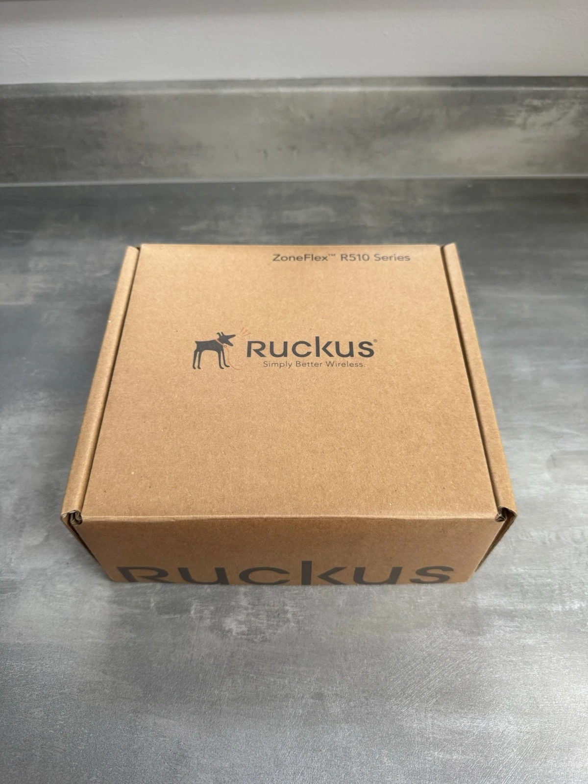 Ruckus R510 Unleashed WiFi Access Point 802.11ac Wave 2 PoE 901-R510-WW00 11