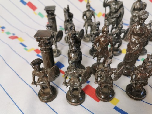 Vintage Heavy Metal Greek Roman Chess Pieces 10cm 278g - Picture 4 of 23