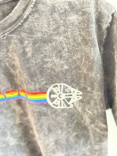 Camiseta Disney Star Wars Halcón Milenario Lavado Mineral Adulto M Orgullo Arco Iris - Imagen 4 de 7