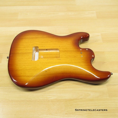 Fender American Deluxe Stratocaster Ash Body 3lb 12oz Tobacco Burst Body w/Locks - Picture 7 of 7