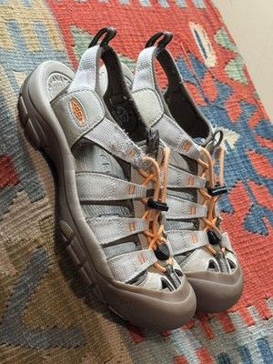 KEEN Newport H2  Safari Papaya  Women s Size 10.5 1026242 Outdoor Sport Sandals