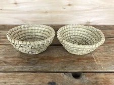 Pair of 2 Small Round Coiled Sweetgrass Baskets Bowls Woven Grass 5"