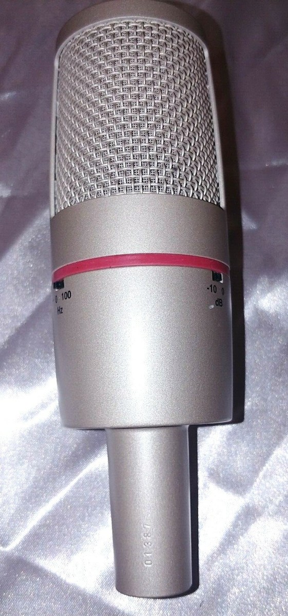 AKG C4000b Dual Diaphragm Selectable Pattern Condenser Mic