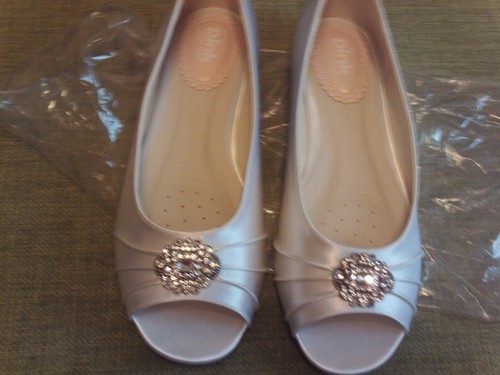 Neu Elfenbein Satin Rosa Paradox Flache Hochzeit Abschlussball Schuhe Größe 37/4 - Bild 3 von 3