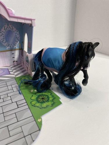 Breyer Pony Gals Shop Traveling Grooming Salon Horse Accessories Purple Barn - Picture 6 of 12
