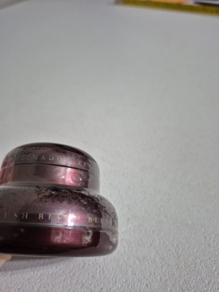 NUEVO Rubor de seda hilado y sombra de ojos Signature Club A 5 Essential Vinoplex 1 oz.-Leer Foto 2 de 4