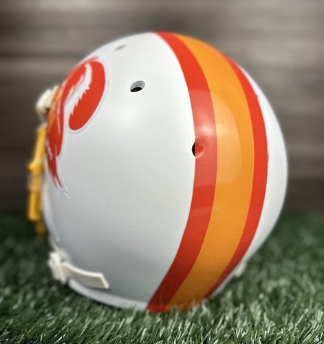 Tampa Bay Buccaneers style NFL Vintage Football Helmet Full size - Picture 4 of 7