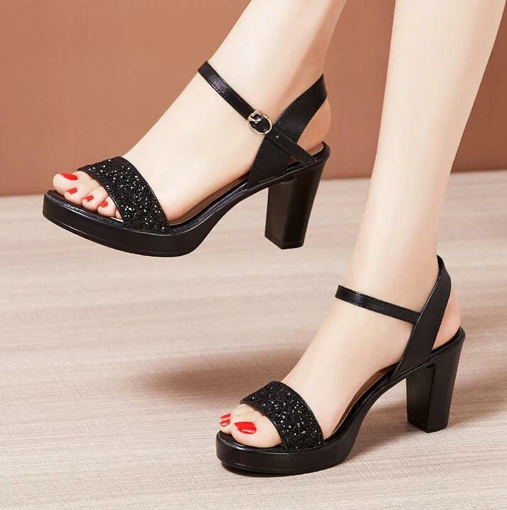 Girls high shop heels size 1