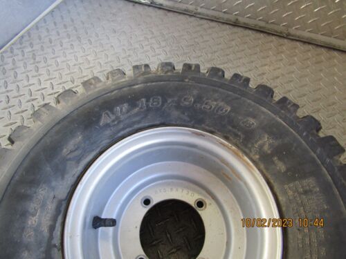 Juego de dos llantas traseras y neumáticos Polaris Predator 90 18X9.5-8 828 - Imagen 3 de 14