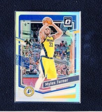2023-24 Donruss Optic Holo #178 Myles Turner