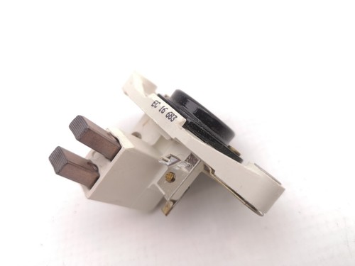 Alternator Voltage Regulator Bosch 1197311314 28V for Case IH KHD IVECO MERCEDES - Foto 5 di 6