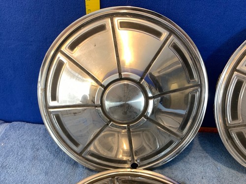 Plymouth Valiant Duster Hub Caps 14" Hubcaps Wheel Cover 1973-1976 - Picture 2 of 14