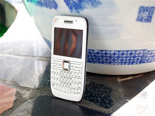 100% Genuine Nokia E63 QWERTY Keypad Wifi 3G Camera MP3 Unlocked Mobile Phone - 第 9/16 張圖片
